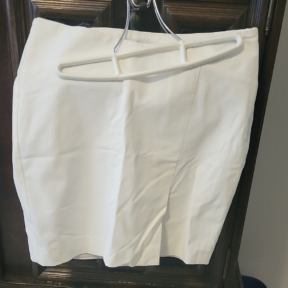 Elegant White Skirt